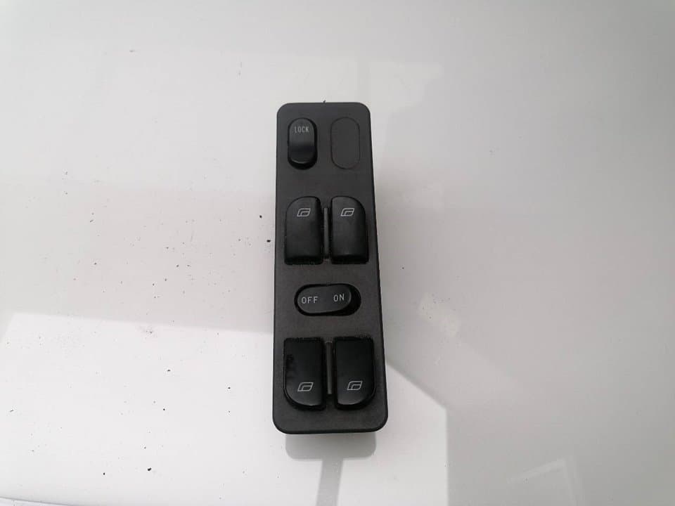 Mando elevalunas delantero izquierdo SAAB 9-3 BERLINA