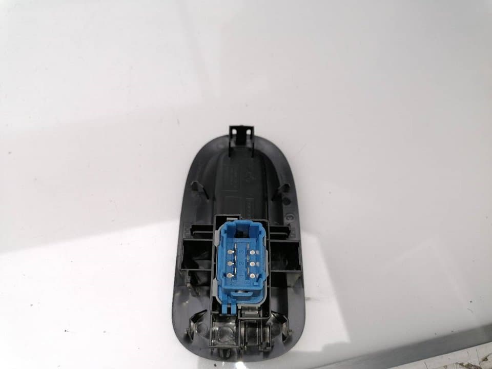 Mando elevalunas delantero derecho OPEL MOVANO B KASTEN/COMBI 2