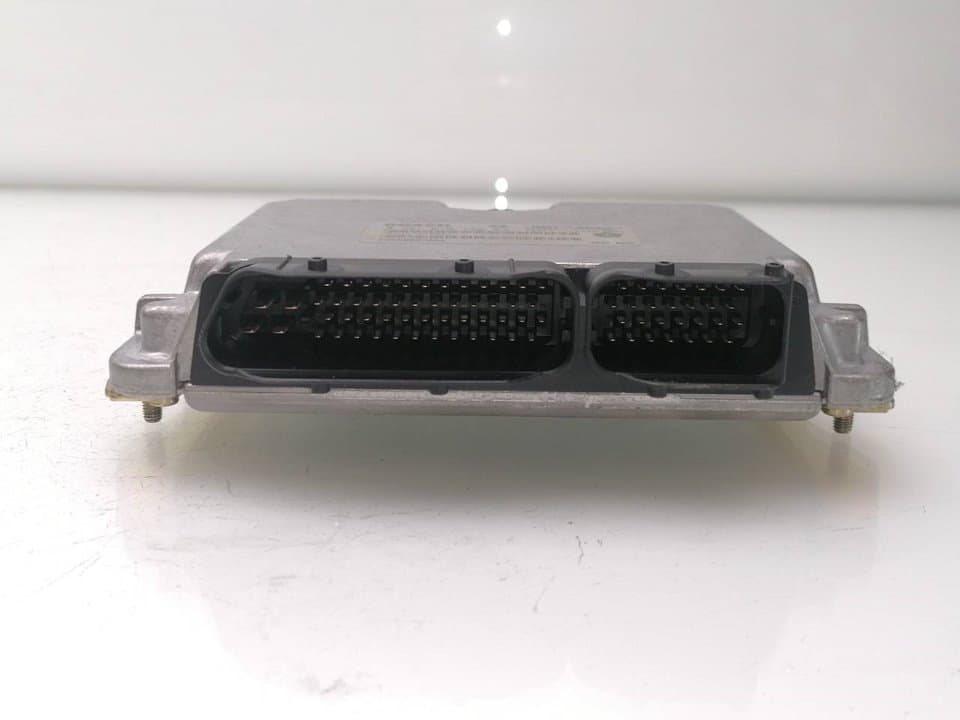 Centralita motor uce CHRYSLER VOYAGER (RG) 3