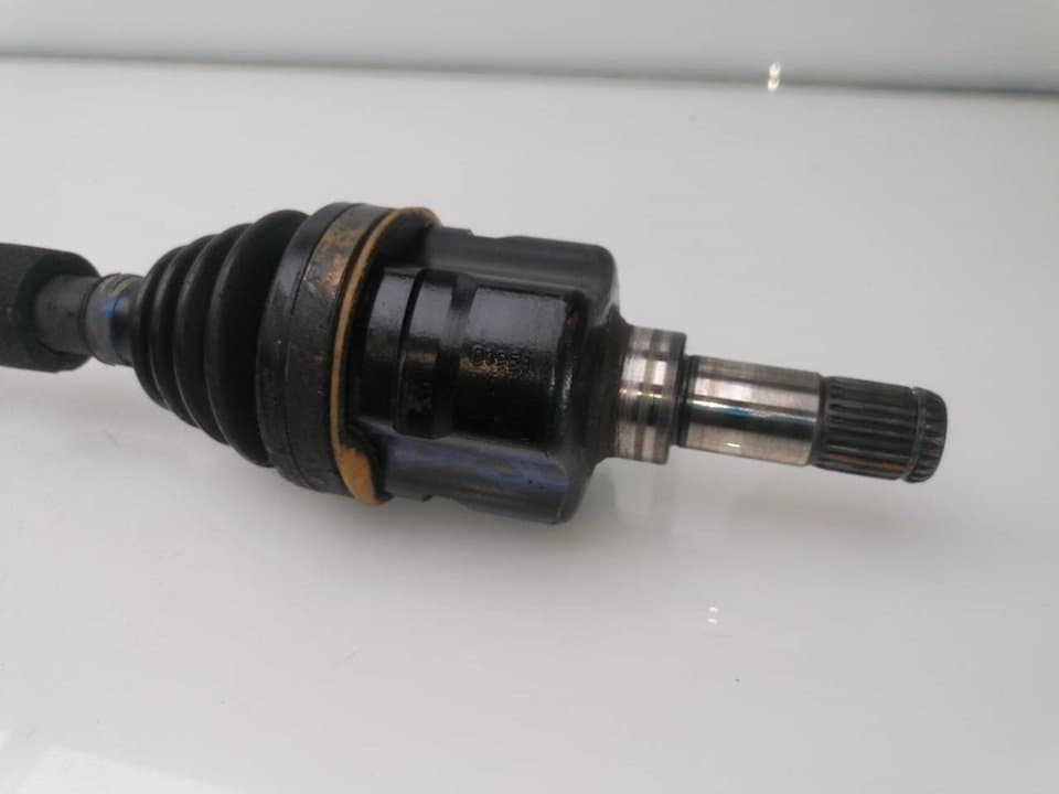 Transmision delantera izquierda CHRYSLER VOYAGER (RG) 3