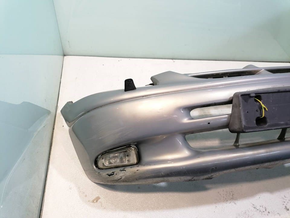 Paragolpes delantero CHRYSLER VOYAGER (RG) 3