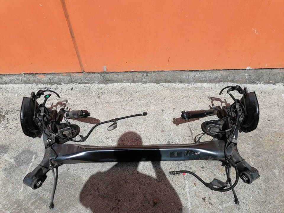 Puente trasero NISSAN QASHQAI (J11)