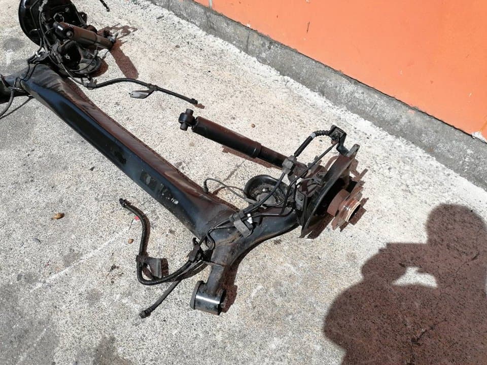 Puente trasero NISSAN QASHQAI (J11) 3