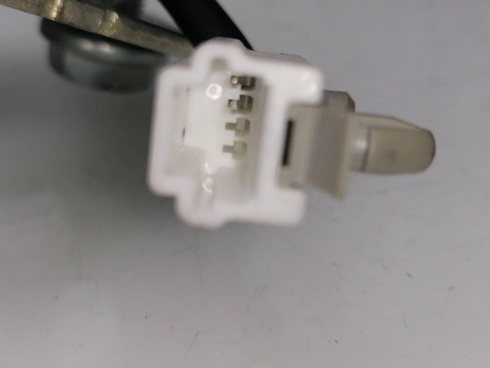 Pretensor trasero izquierdo NISSAN QASHQAI (J11) 3