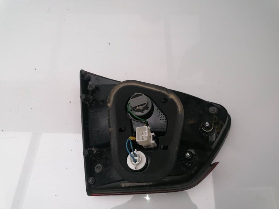 Piloto trasero derecho KIA CARENS ( ) 3