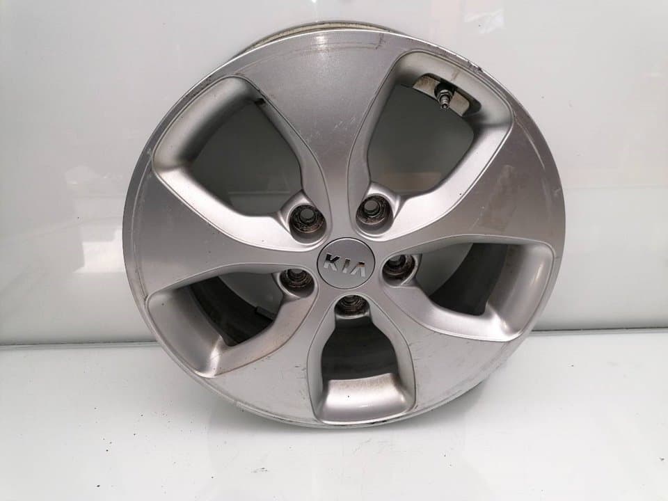 Llanta KIA CARENS ( )