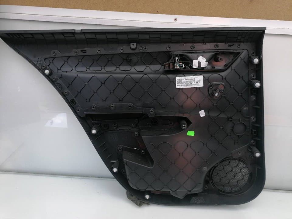 Guarnecido puerta trasera derecha SKODA FABIA (6Y2/6Y3) 4