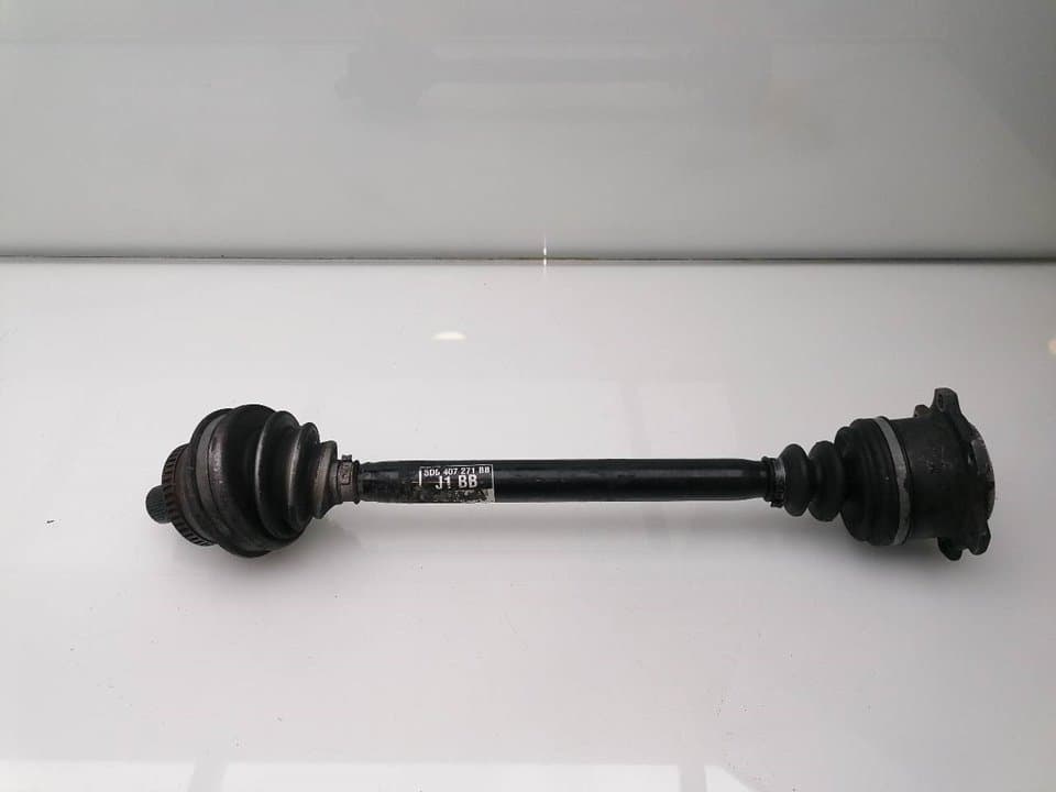 Transmision delantera izquierda AUDI A4 AVANT (8E)