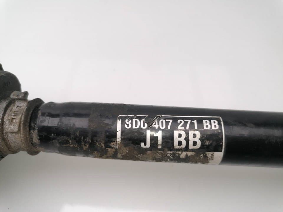 Transmision delantera izquierda AUDI A4 AVANT (8E) 2