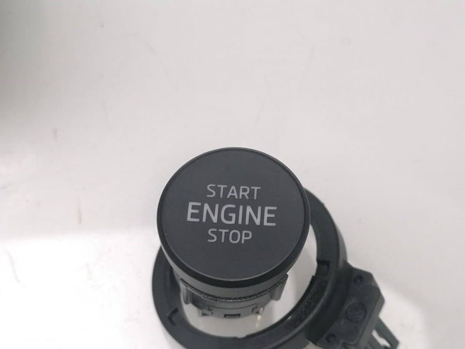 Centralita motor uce AUDI A4 AVANT (8E) 2