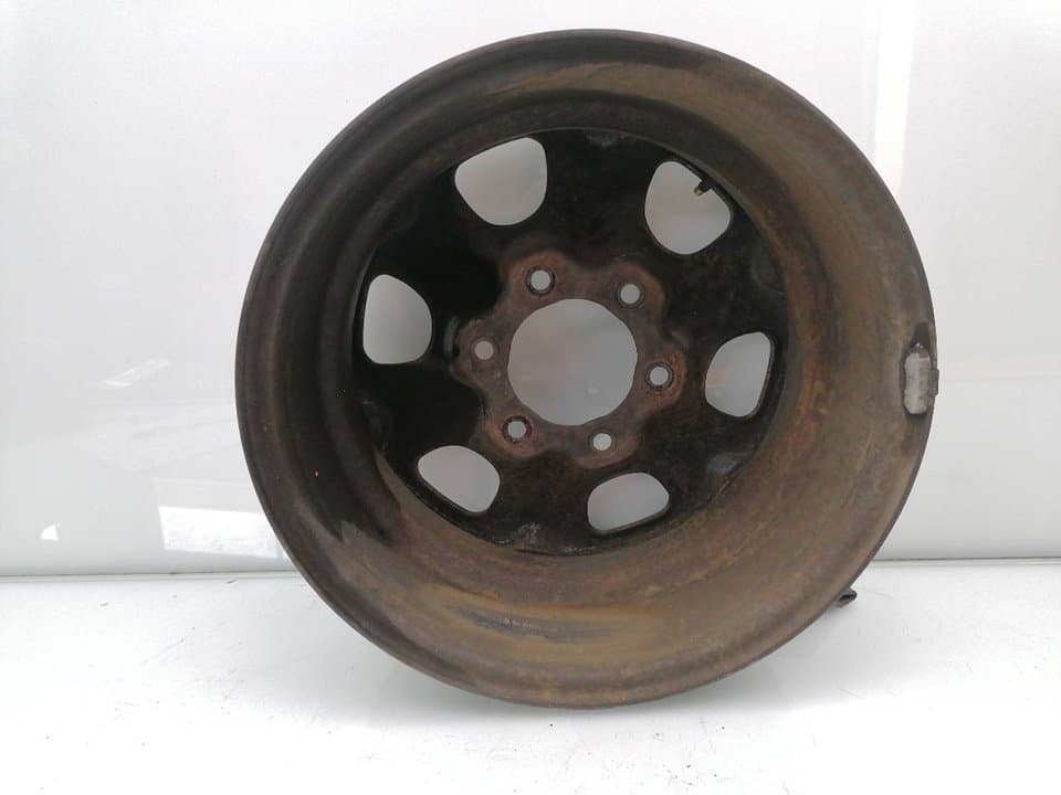 Llanta NISSAN TERRANO/TERRANO.II (R20) 4