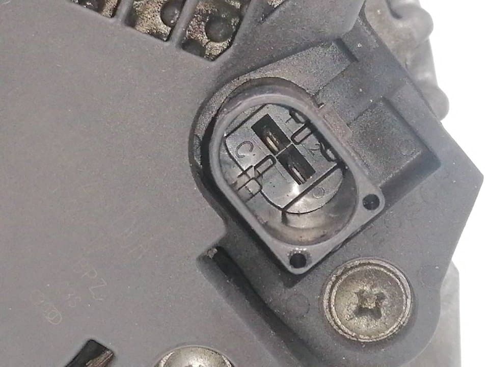 Alternador AUDI A4 BERLINA (8E) 5