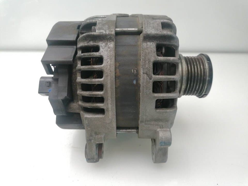 Alternador AUDI A4 BERLINA (8E)