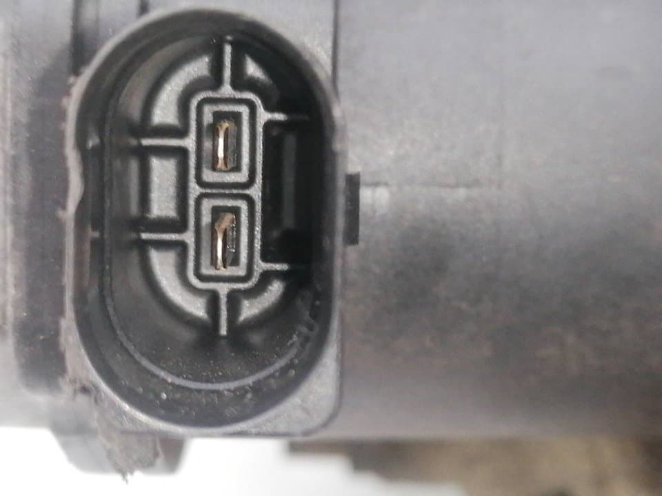 Recambio AUDI A4 BERLINA (8E) ref. 8T0615123D 3