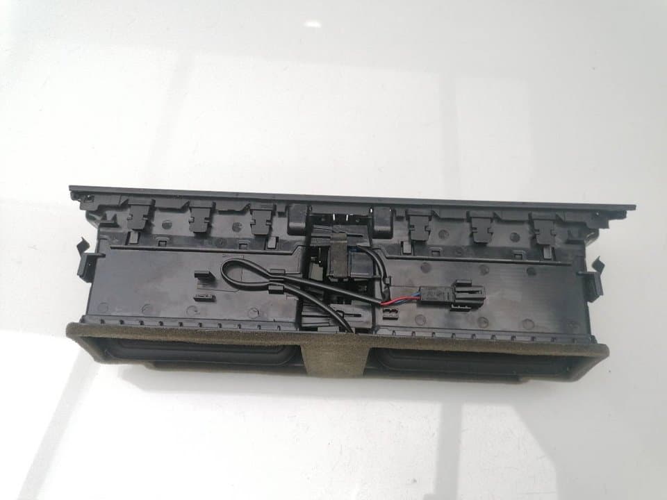 Recambio AUDI A4 BERLINA (8E) ref. 8T1820951E 4