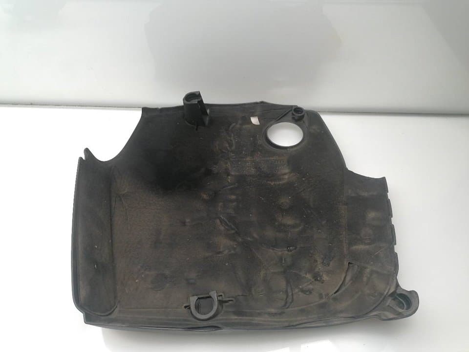 Tapa motor AUDI A4 BERLINA (8E) 2