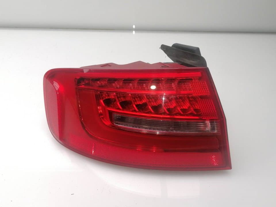 Piloto trasero izquierdo AUDI A4 BERLINA (8E)