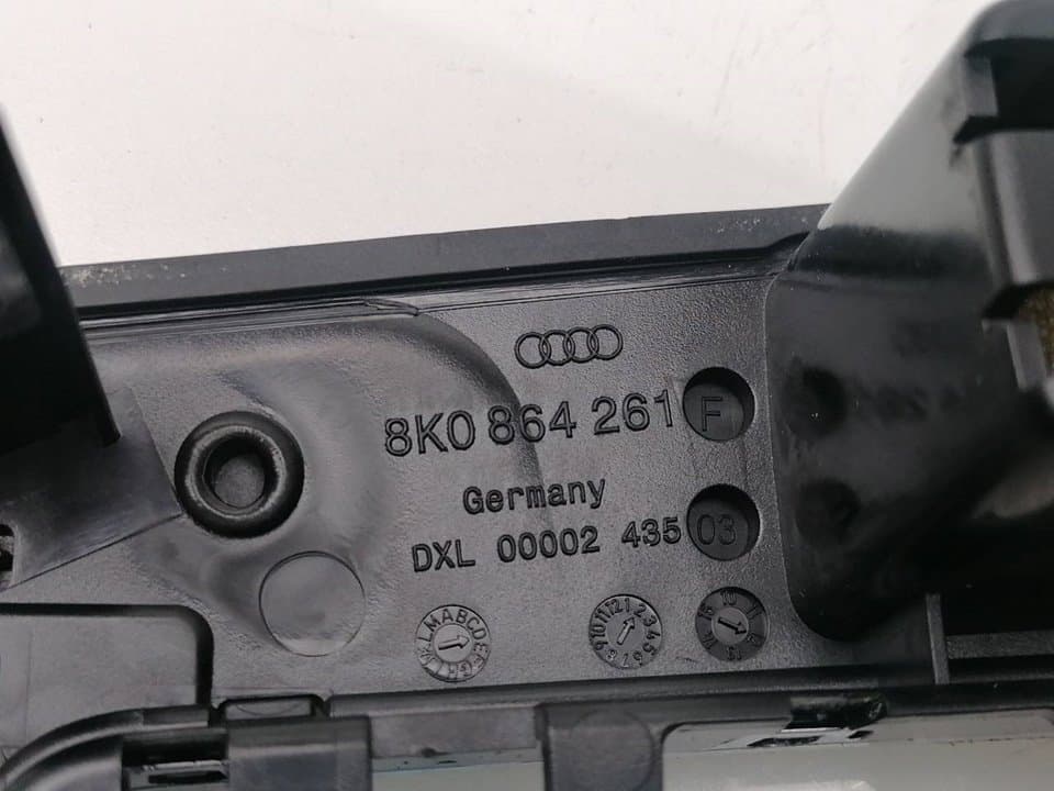 Plastico AUDI A4 BERLINA (8E) 2