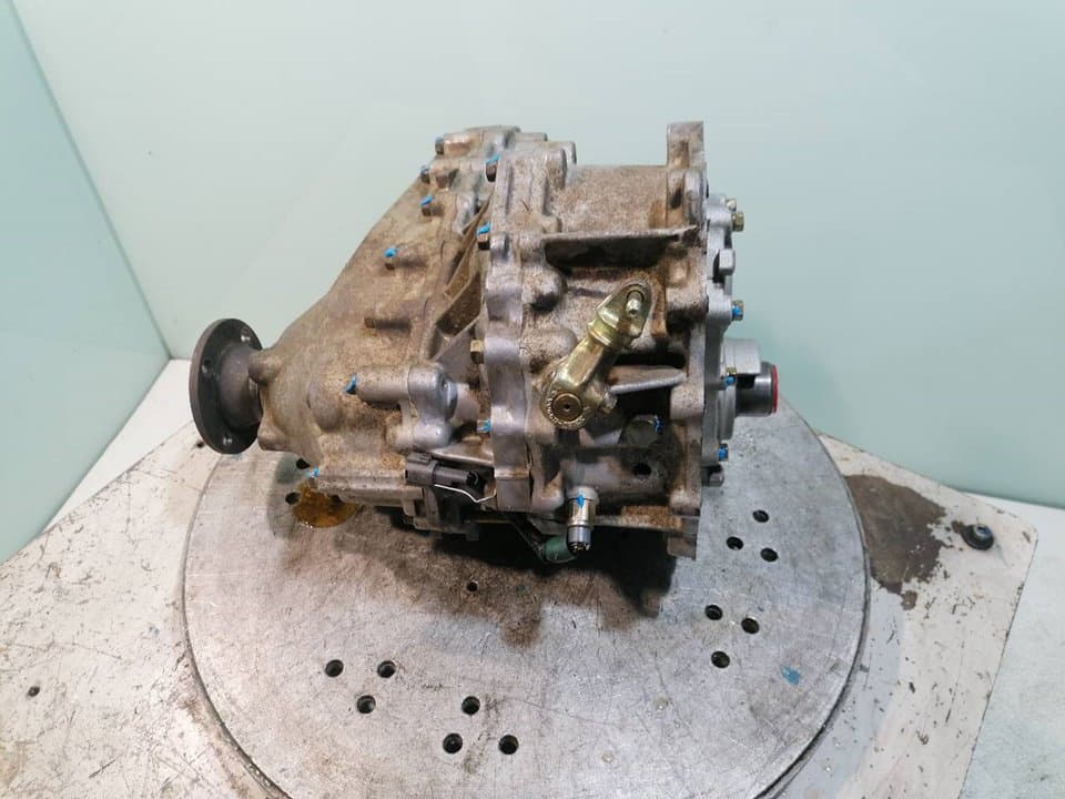 Caja transfer NISSAN PATROL (K/W260) 2