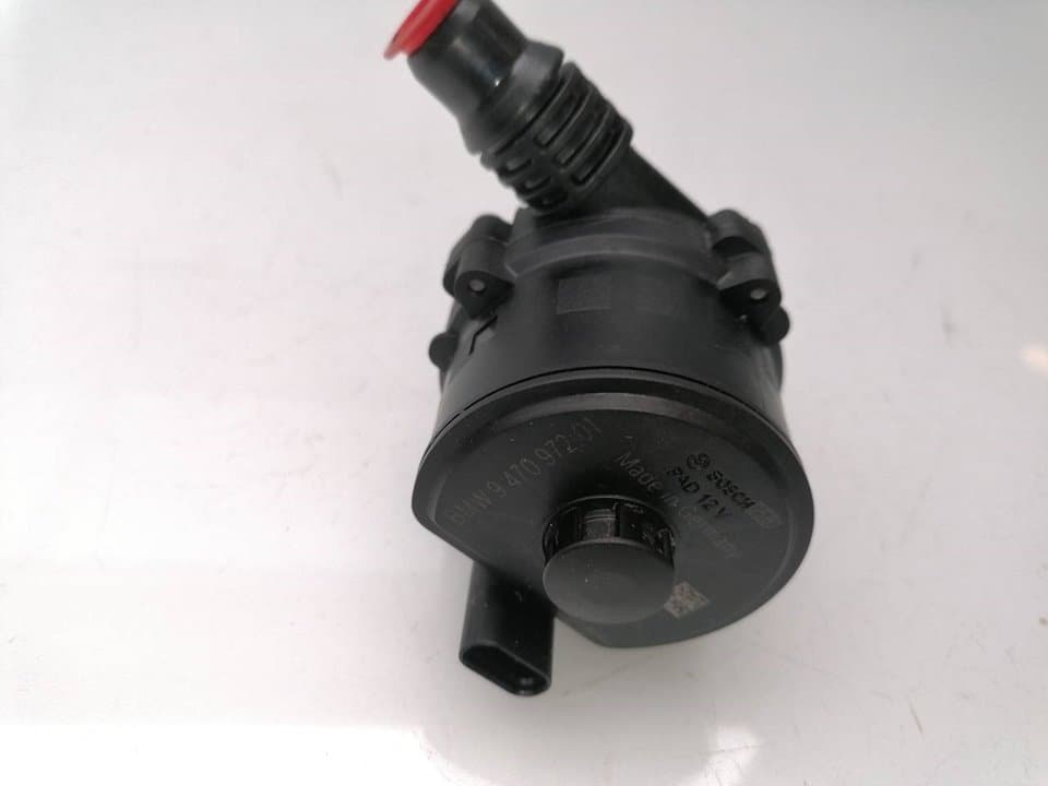 Bomba agua BMW SERIE 1 LIM 4