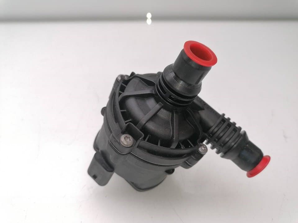 Bomba agua BMW SERIE 1 LIM 2