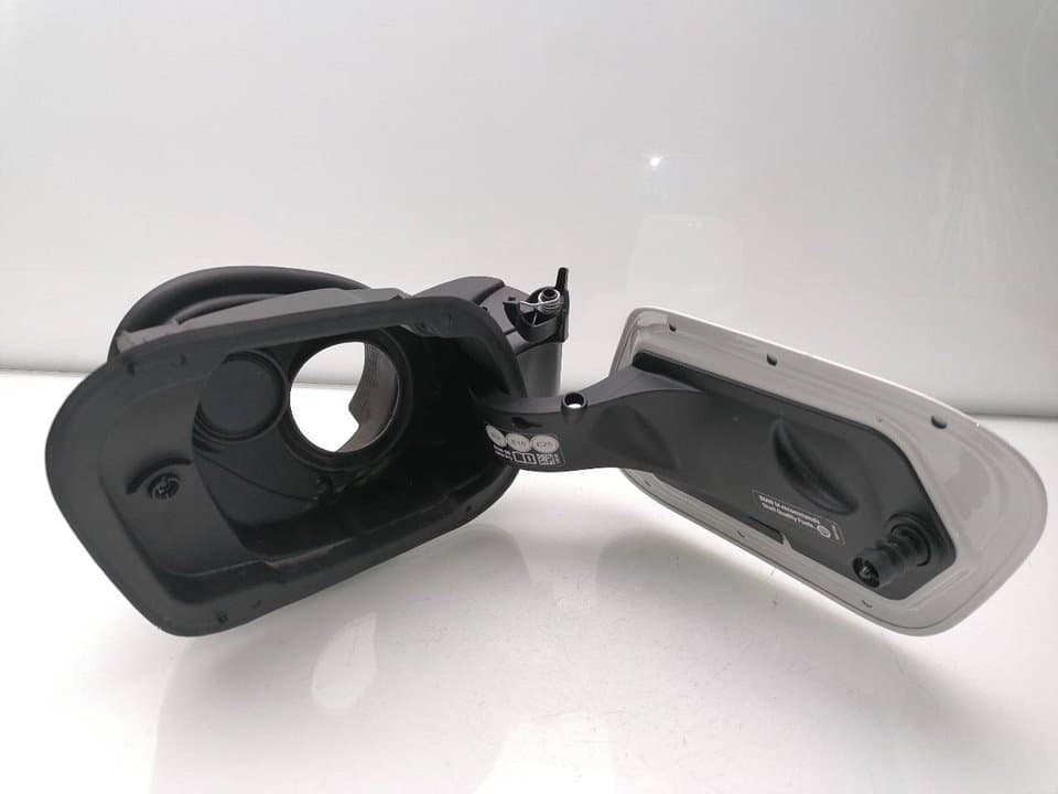 Tapa exterior combustible BMW SERIE 1 LIM 3