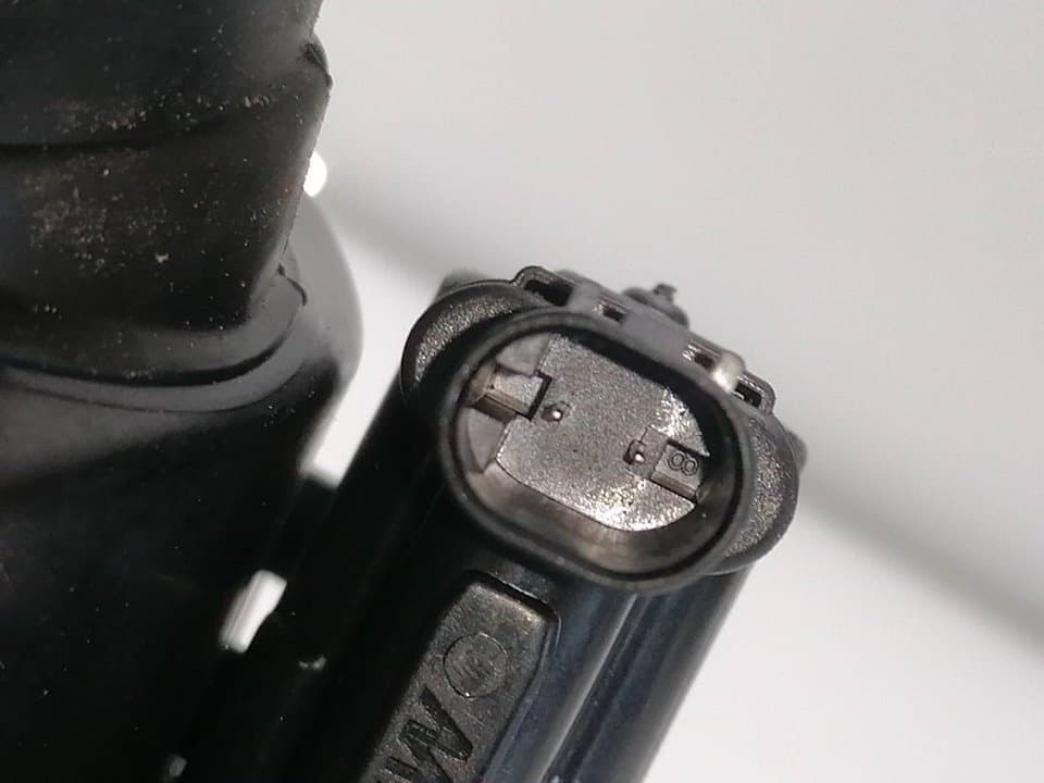 Tapa exterior combustible BMW SERIE 1 LIM 2