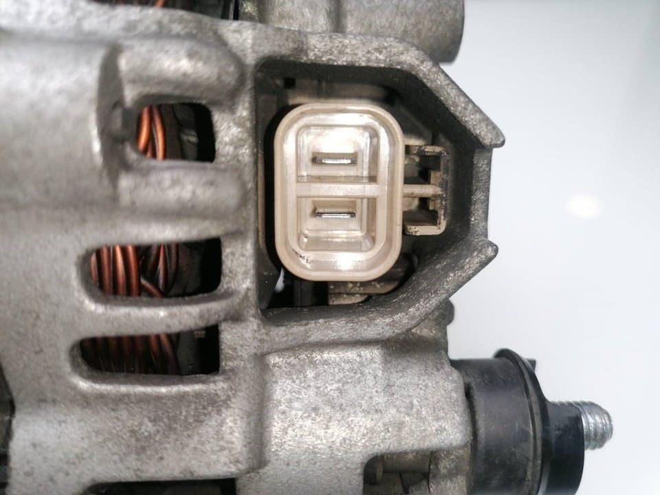 Alternador MAZDA 6 BERLINA (GG) 4