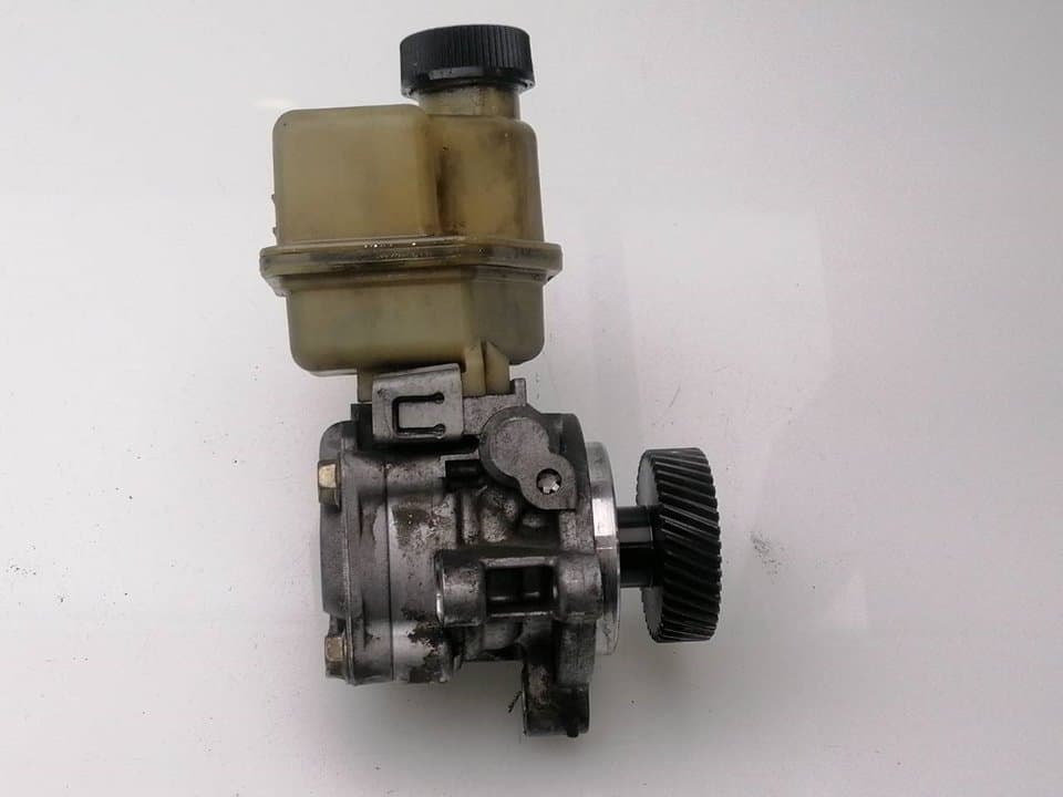 Bomba direccion MAZDA 6 BERLINA (GG)