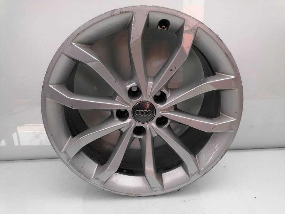 Llanta AUDI A4 AVANT (8W5)