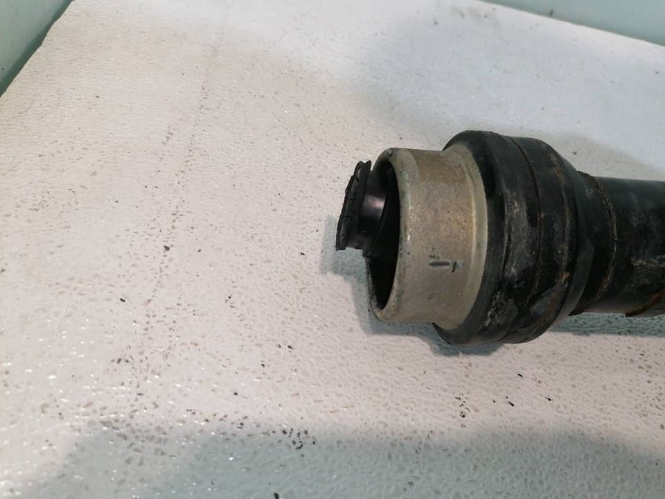 Transmision central delantero AUDI A4 AVANT (8W5) 4
