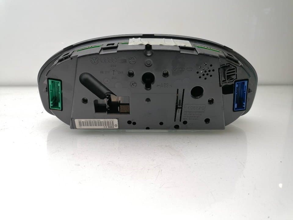 Cuadro instrumentos VOLKSWAGEN PASSAT BERLINA (3A2) 3