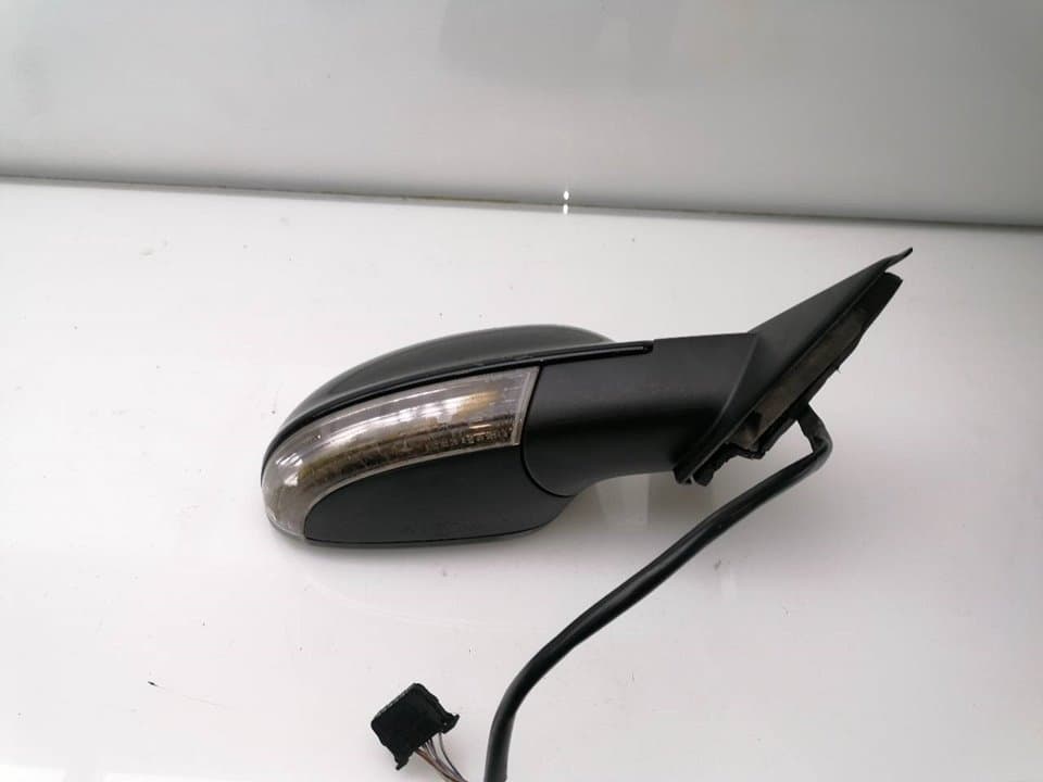 Retrovisor derecho VOLKSWAGEN PASSAT BERLINA (3A2) 3