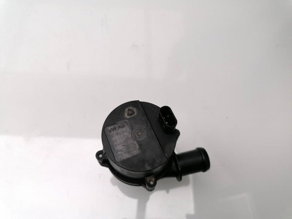 Bomba agua SKODA OCTAVIA BERLINA (1Z3) 2