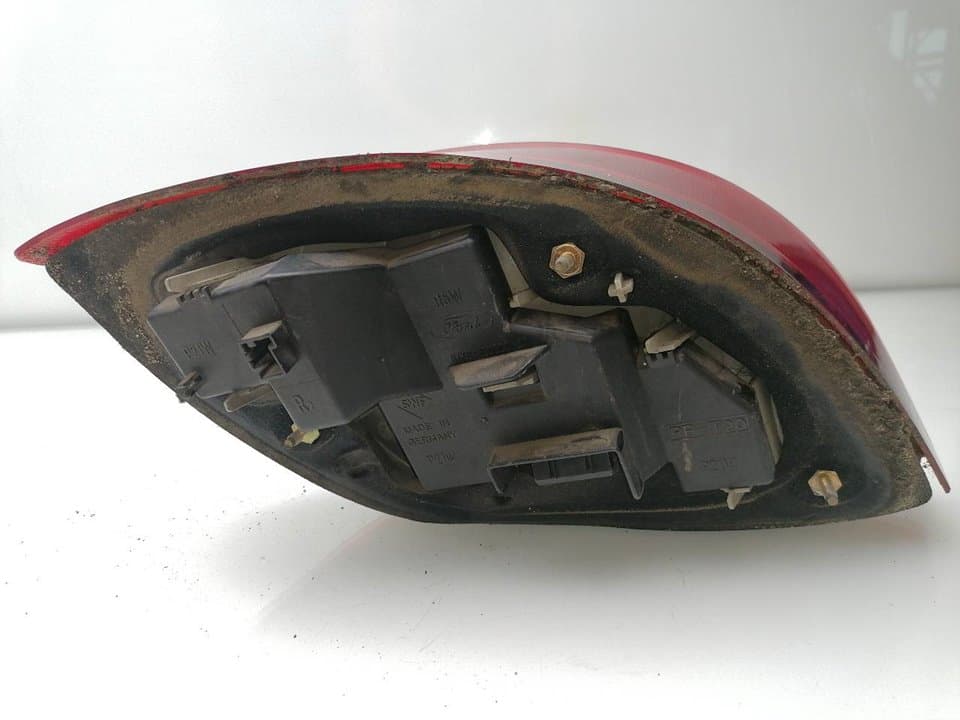 Piloto trasero derecho FORD KA+ 3