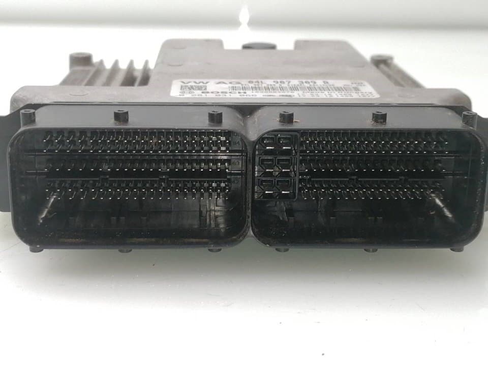 Centralita motor uce VOLKSWAGEN GOLF VII LIM. 4