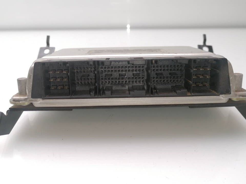 Centralita motor uce NISSAN TERRANO/TERRANO.II (R20) 4