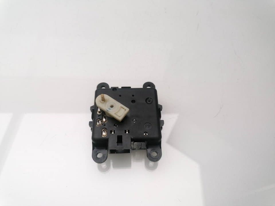 Motor calefaccion NISSAN TERRANO/TERRANO.II (R20)
