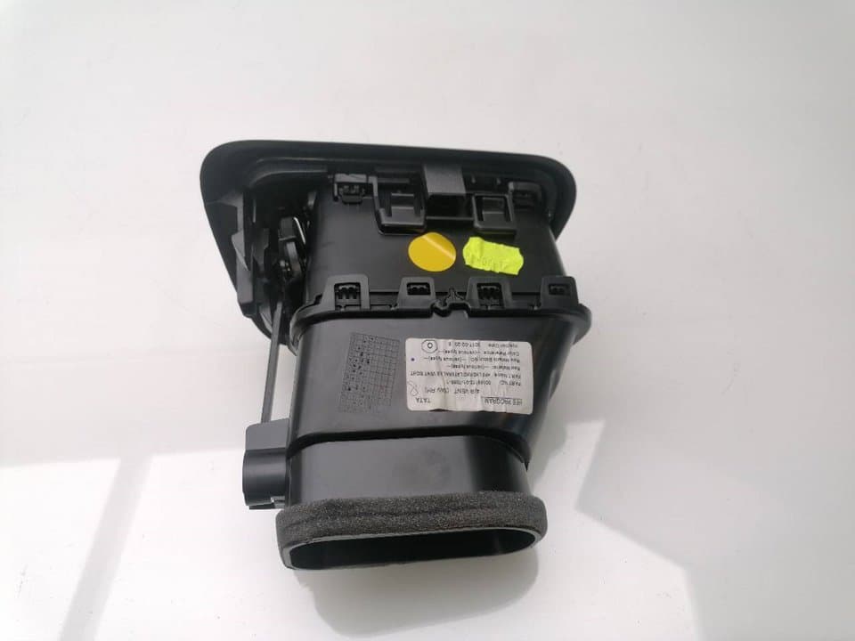 Recambio RENAULT KADJAR ref. 687603504R 4