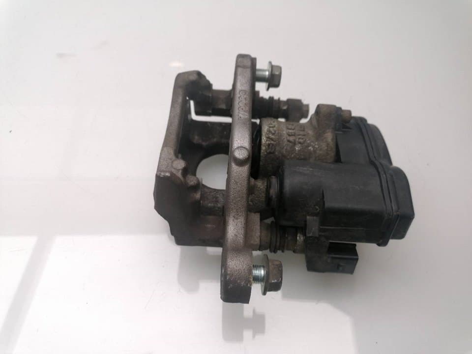 Recambio RENAULT KADJAR ref. 440119106R 4