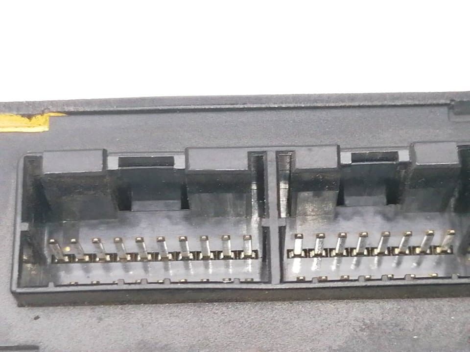 Modulo electronico NISSAN TERRANO/TERRANO.II (R20) 4