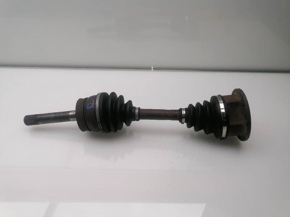 Transmision delantera derecha NISSAN TERRANO/TERRANO.II (R20)