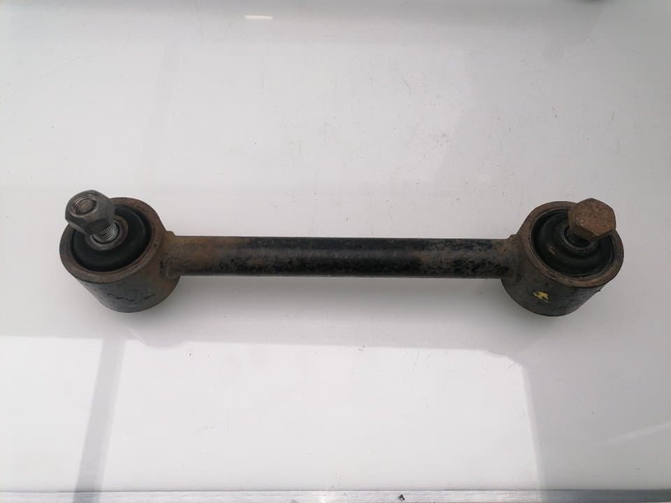 Brazo suspension superior trasero derecho NISSAN TERRANO/TERRANO.II (R20) 2