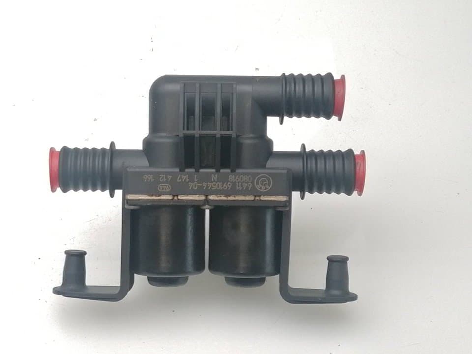 Recambio BMW X5 (E70) ref. 6411691054404