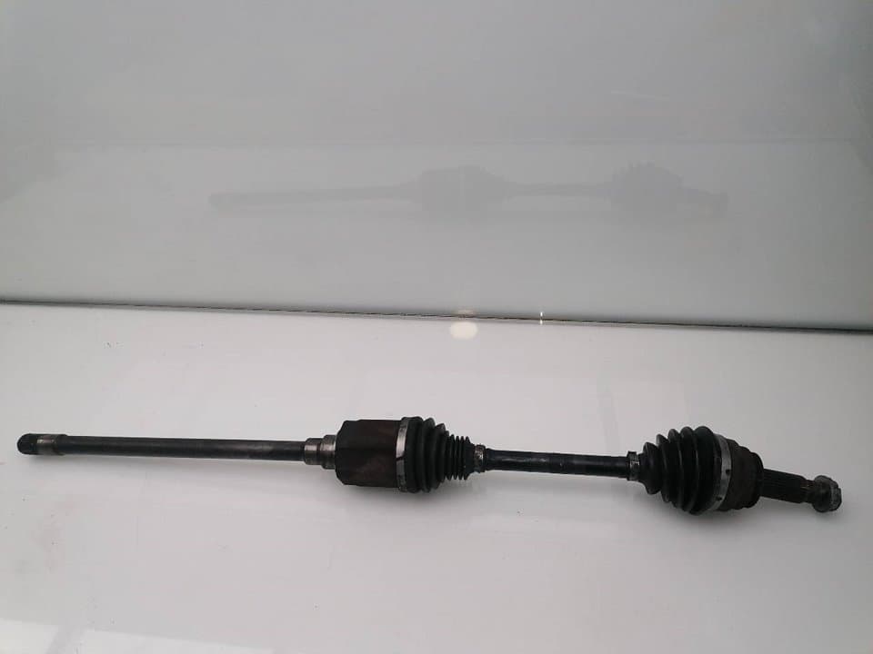 Transmision delantera derecha BMW X5 (E70)