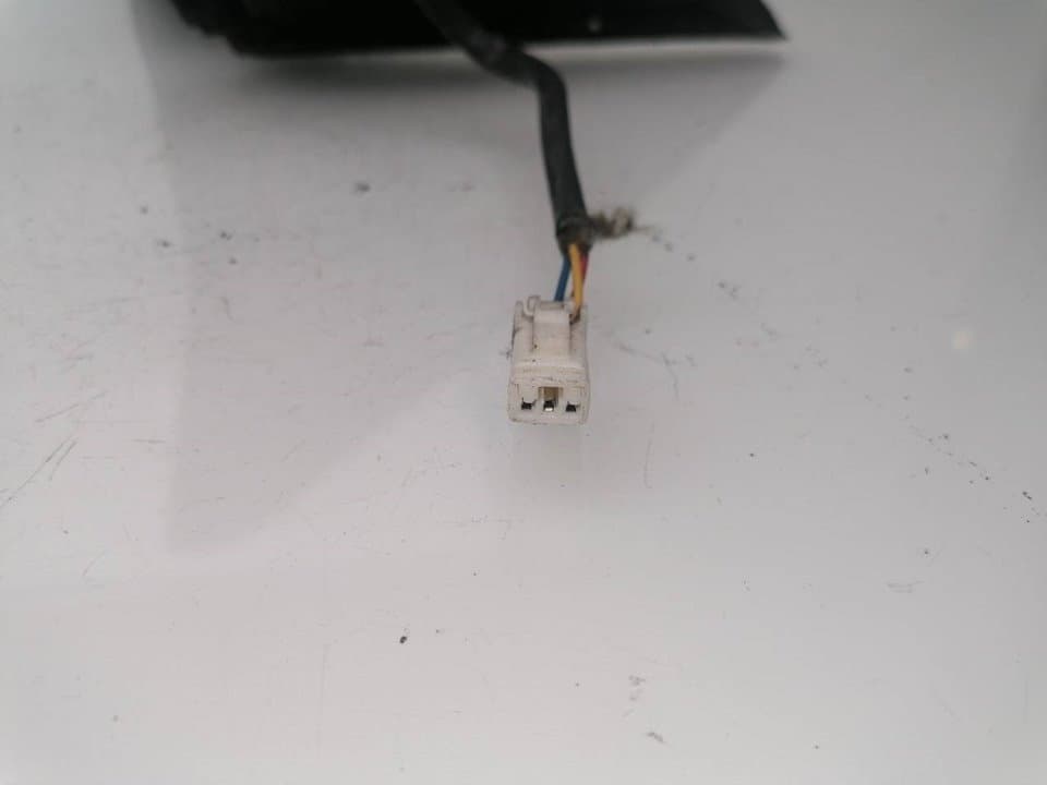 Retrovisor izquierdo TOYOTA AVENSIS 2