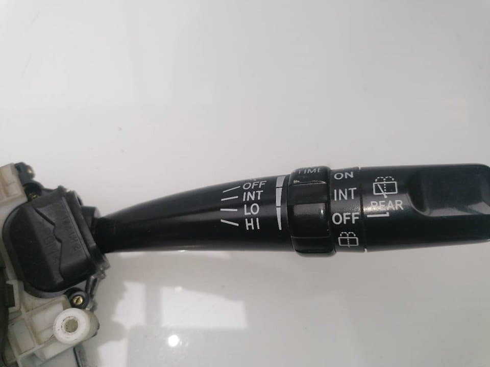 Mando multifuncion TOYOTA AVENSIS 4