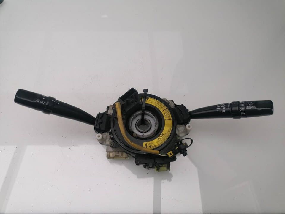 Mando multifuncion TOYOTA AVENSIS