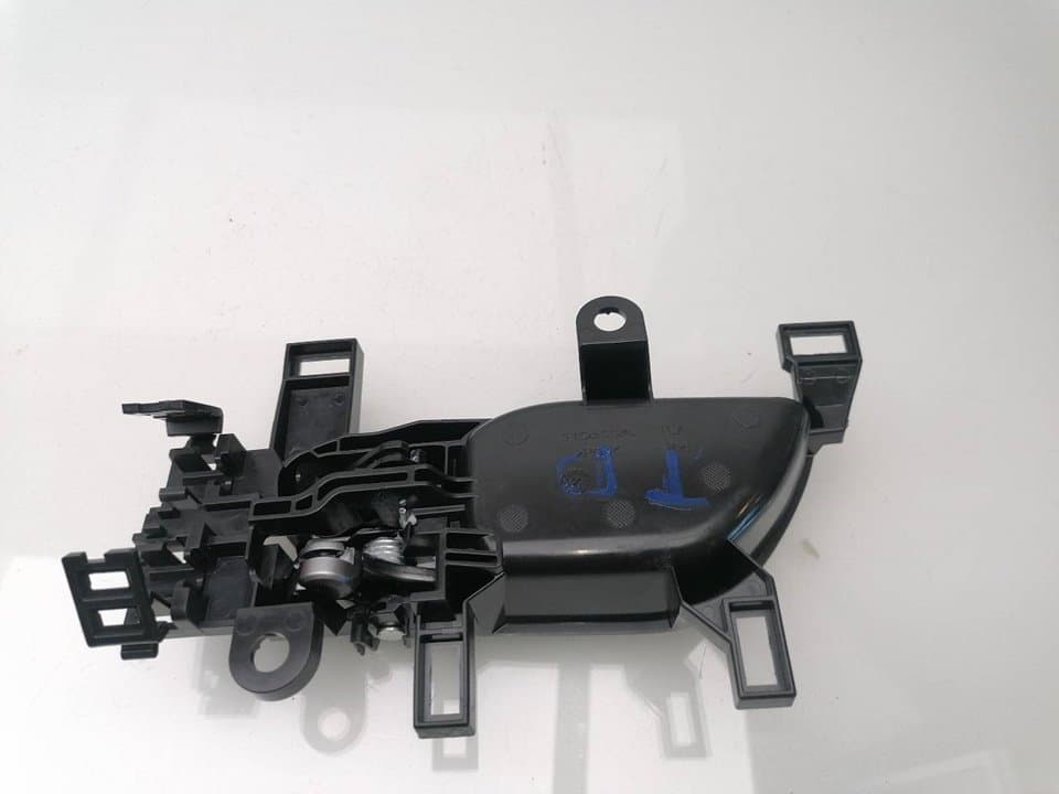Maneta interior trasera derecha HONDA CR-V 2