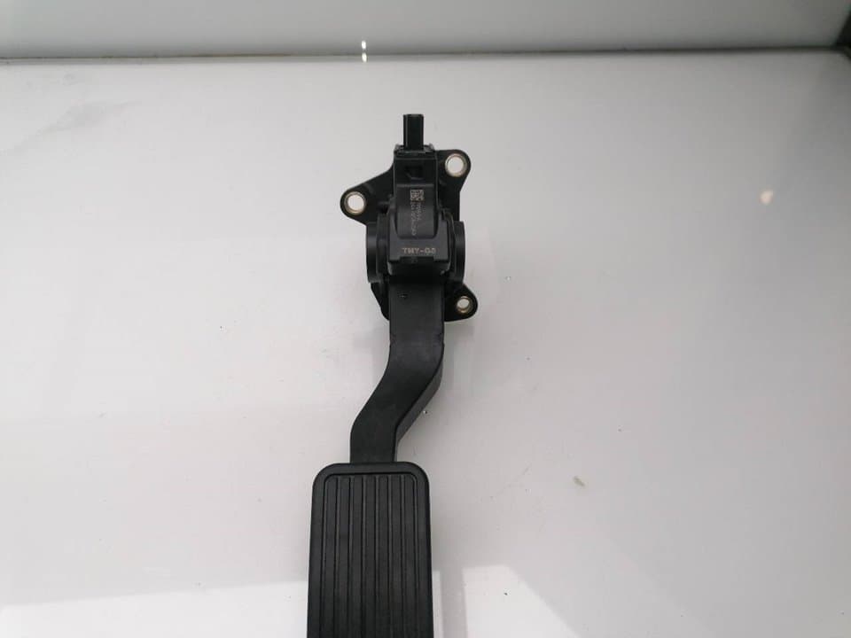 Pedal acelerador HONDA CR-V